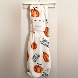 RAE DUNN🍁Pumpkin Everything Throw Blanket